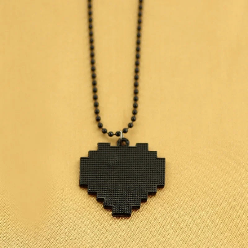 Game Undertale Necklace 3D Stereoscopic Pixel Heart Charm Necklace Cosplay Jewelry