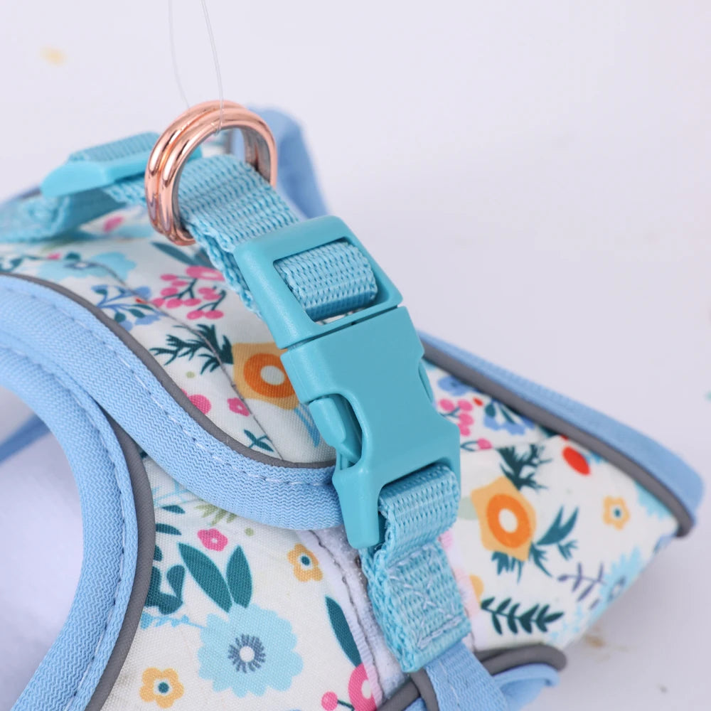 Small Dog Harness Leash Set Cute Traction Bracelet Medium Cat Collar Suit Soft Puppy Vest Harness Adjustable Pet Accessories