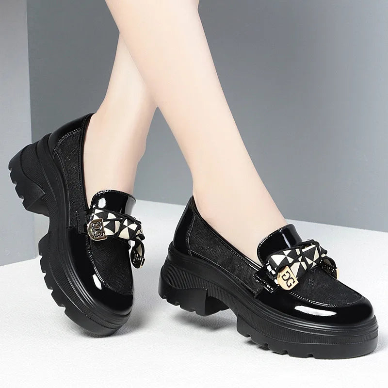 2024 Spring Female Shoes Women Fashion Mary Jane Round Toe Flats Loafers Oxfords Platform Casual Metal Chain Buckle Heels Black