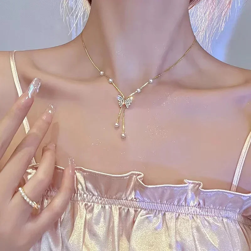 Stereoscopic Stainless Steel Will Not Fade Small Peach Heart  Golden Necklace for Women Love Heart Pendant Collarbone Chain Gift