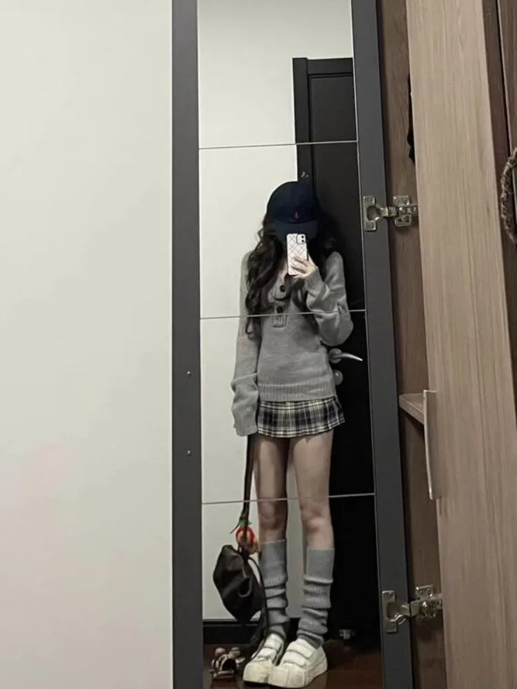 Y2k Gray V Neck Sweaters Mujer 2025 Autumn Winter New Knitted Pullover Fashion Slim Fit Long Sleeve Top for Women