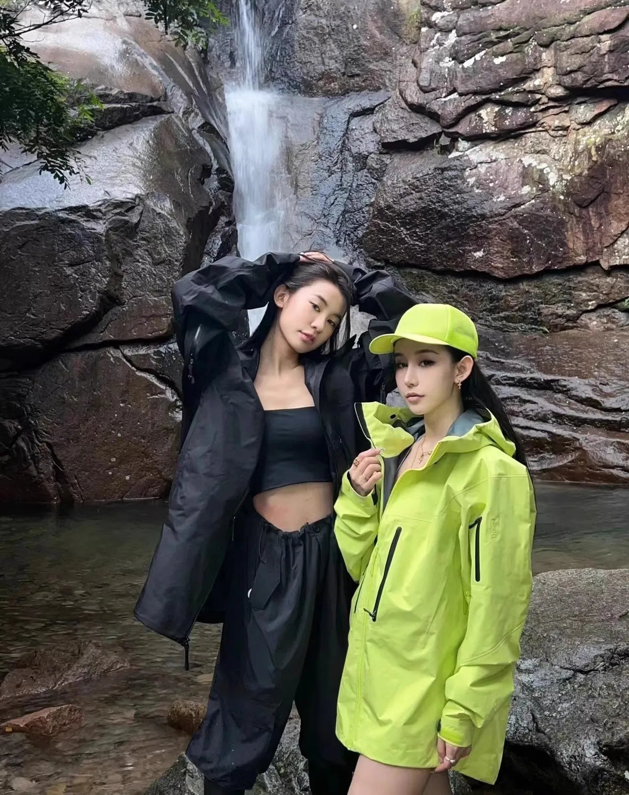 ARC Three Layer Mens Womens High Quality Camping Coat Outdoor SV Embroidery Waterproof Windbreaker Hiking Ski Jackets Unisex